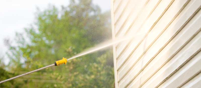 SIDING PRESSURE WASHING IN WINSTON-SALEM, NORTH CAROLINA