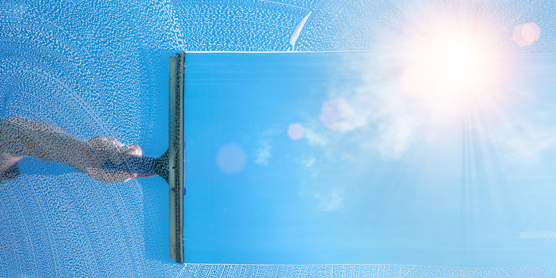 Completely Change Your Lighting With Commercial Window Washing