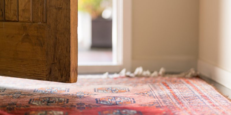 Reasons to Invest in Area Rug Cleaning